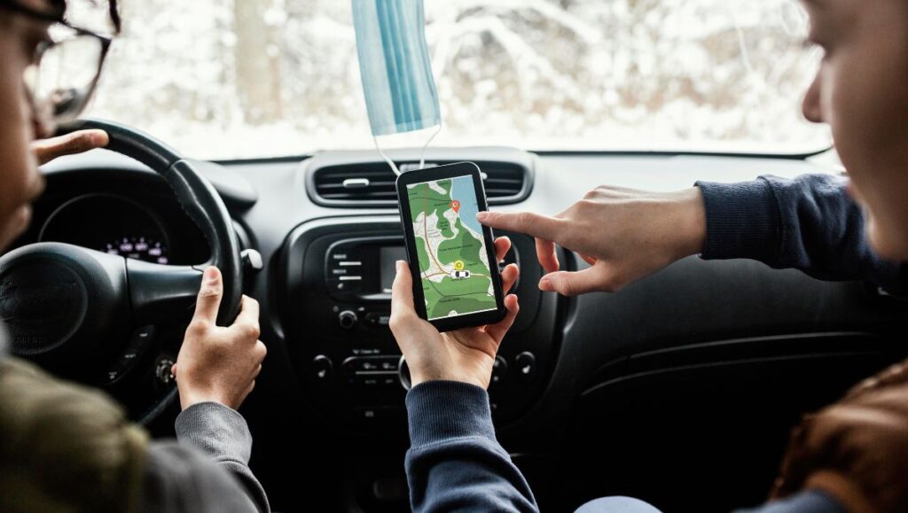 Key-Features-of-Car-GPS-Tracker-Without-Battery